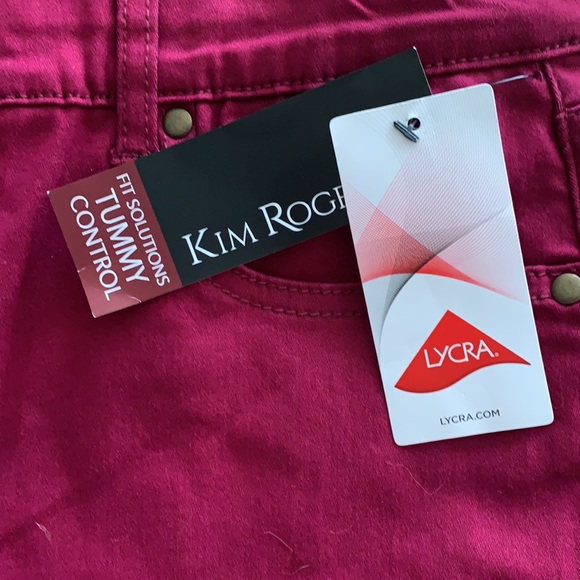 NWT Garnet 5 pocket Jeans - Picture 2 of 3